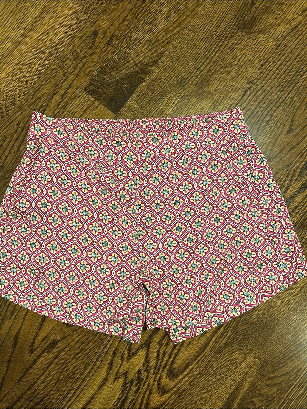 Old Navy Women’s Block Print Playa High Rise Shorts